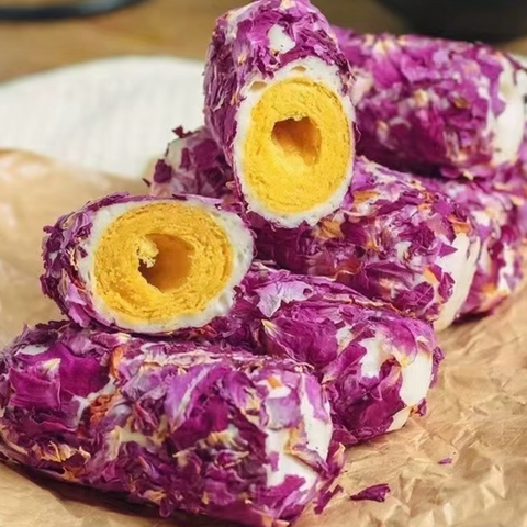 西域姑娘•玫瑰咸蛋黄奶酥<br>外酥内软•奶香玫瑰香